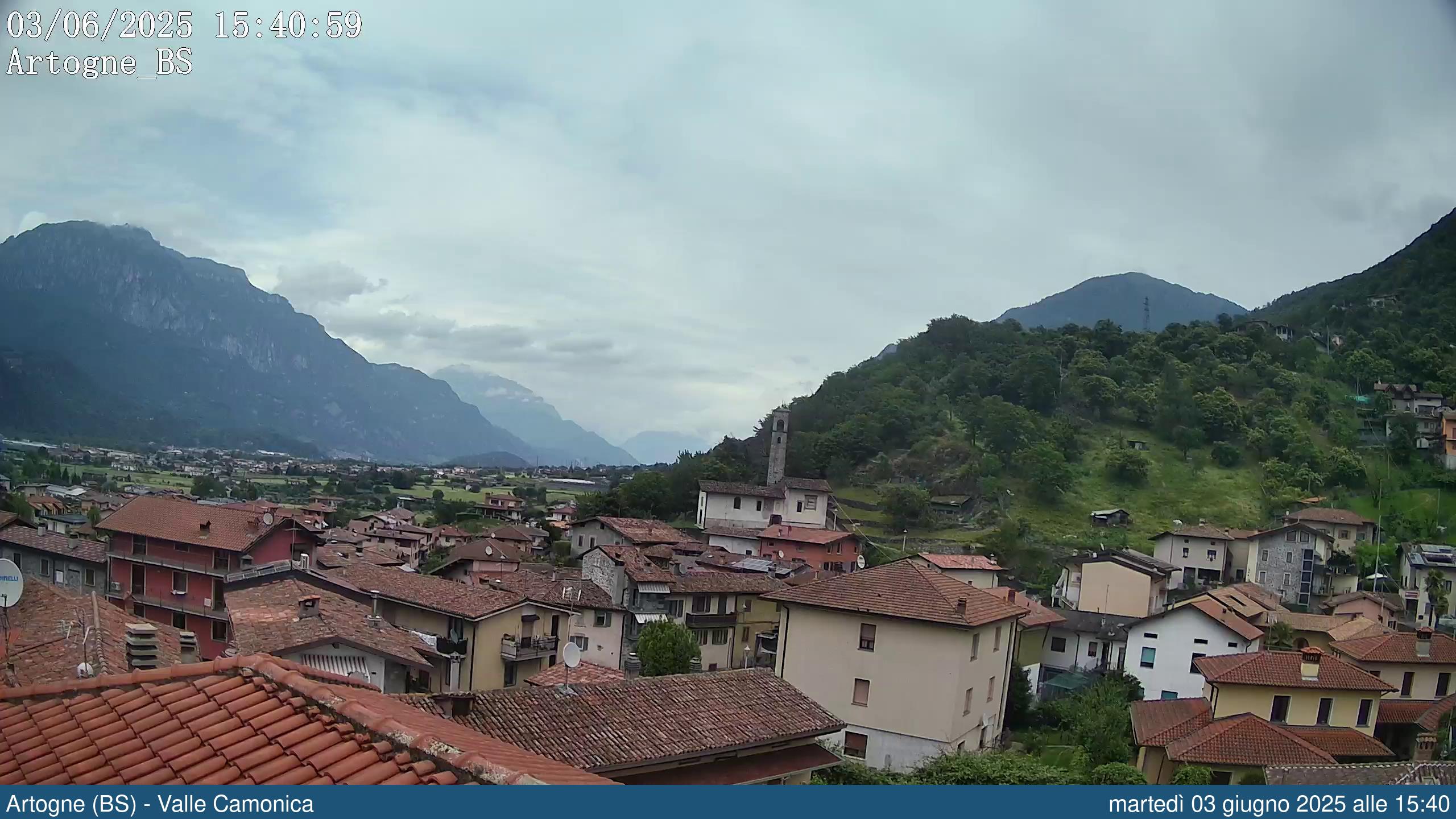 immagine della webcam nei dintorni di Riva di Solto: webcam Artogne