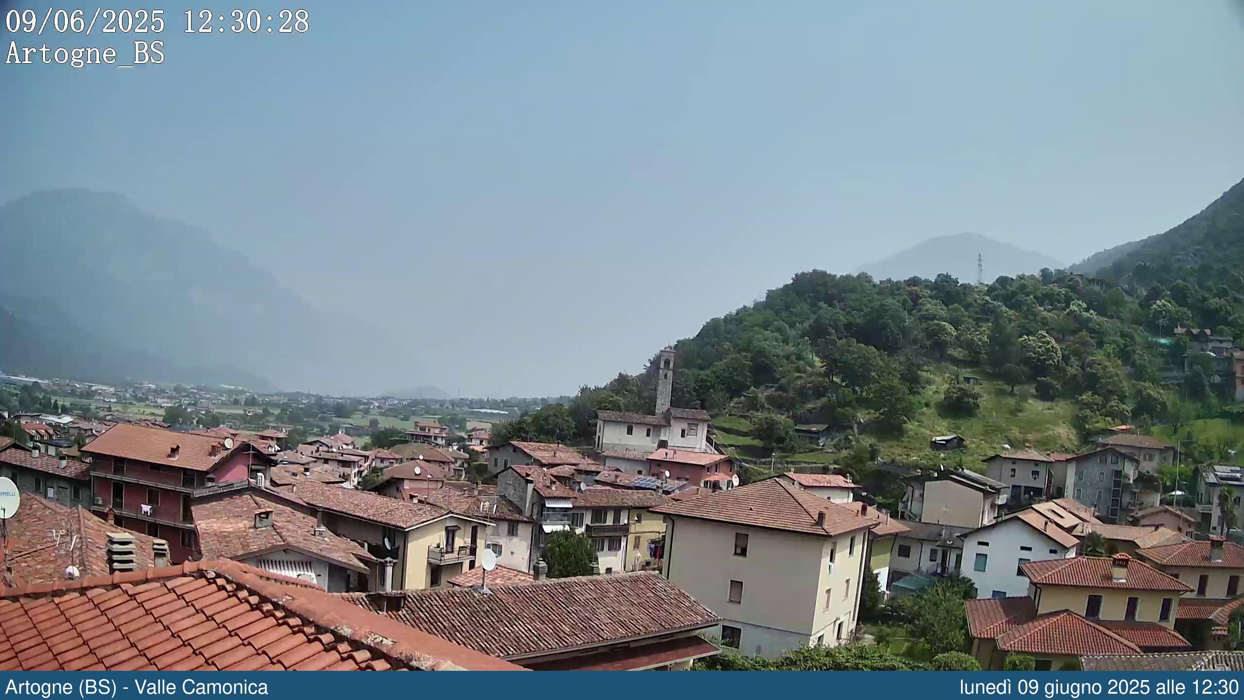 immagine della webcam nei dintorni di Prestine: webcam Artogne