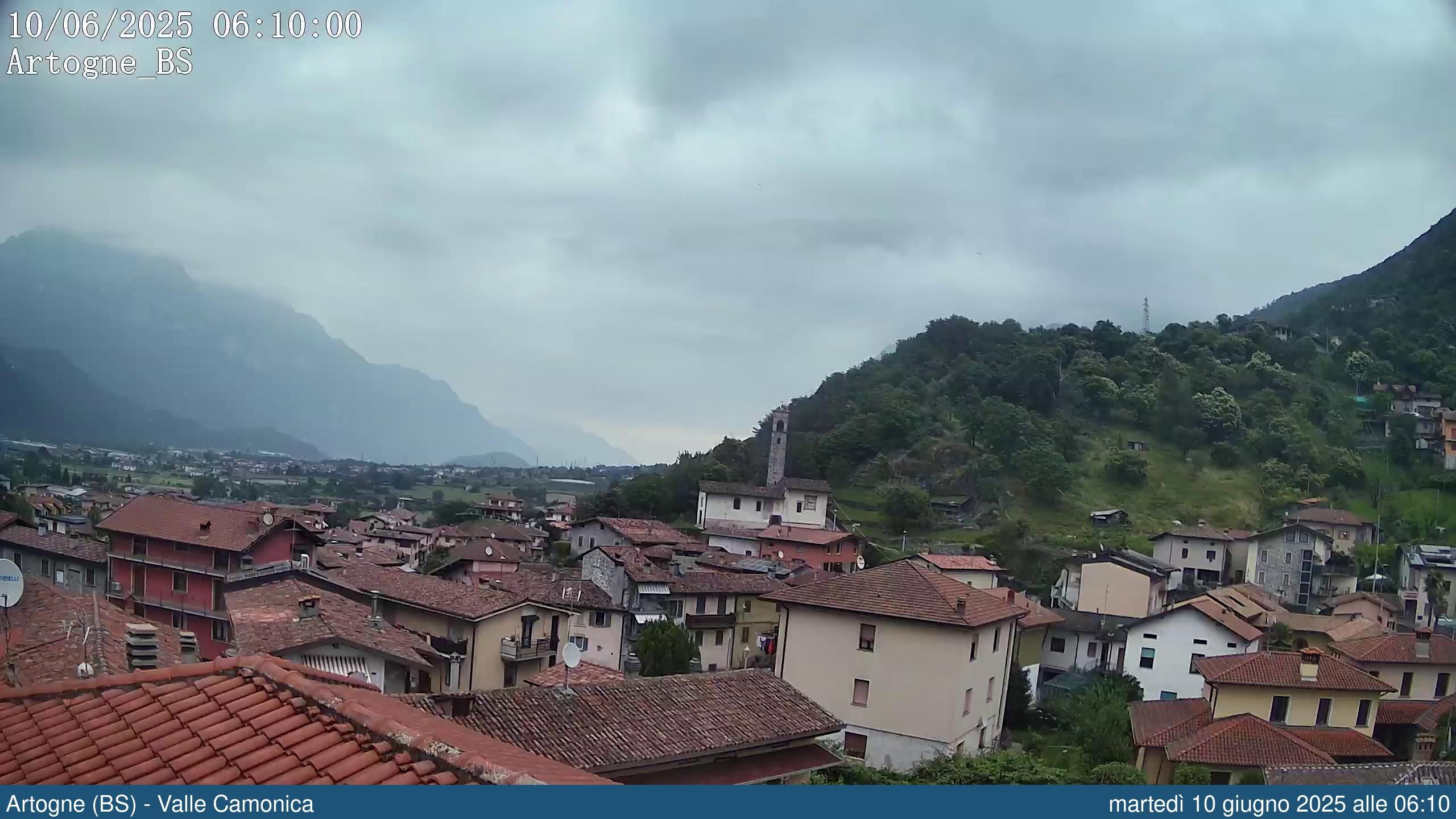 immagine della webcam nei dintorni di Colere: webcam Artogne