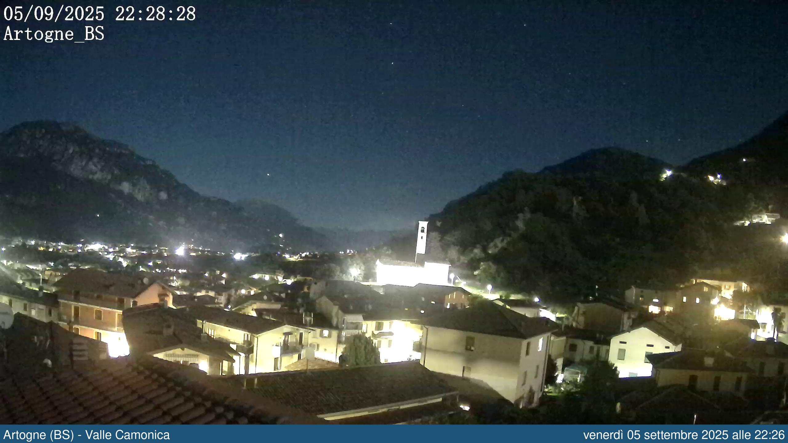 immagine della webcam nei dintorni di Niardo: webcam Artogne