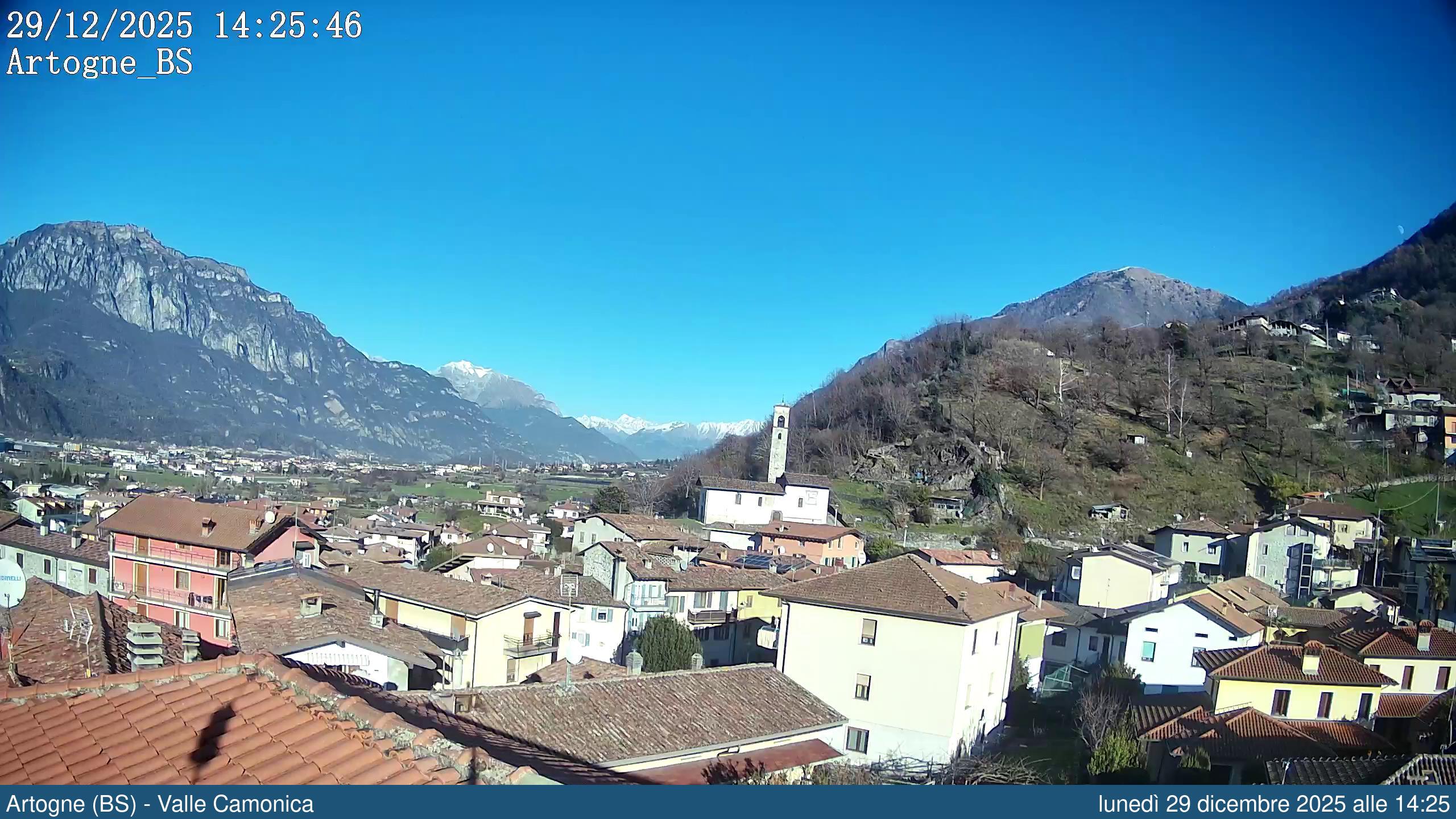 immagine della webcam nei dintorni di Castione della Presolana: webcam Artogne