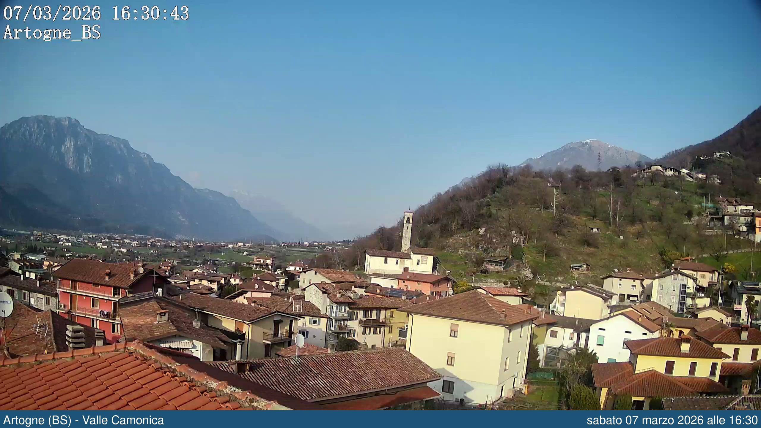 immagine della webcam nei dintorni di Bossico: webcam Artogne