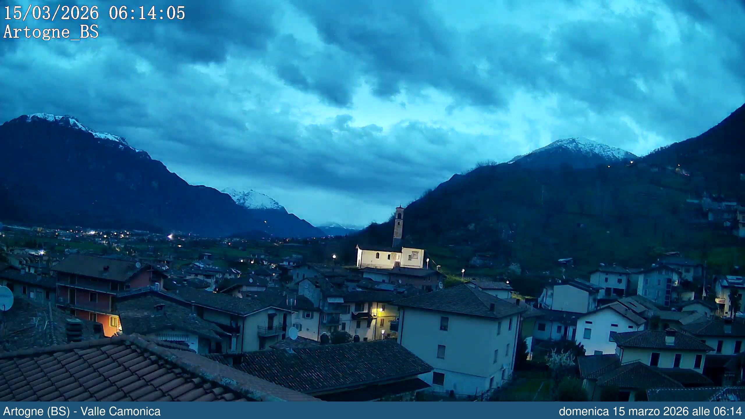 immagine della webcam nei dintorni di Schilpario: webcam Artogne