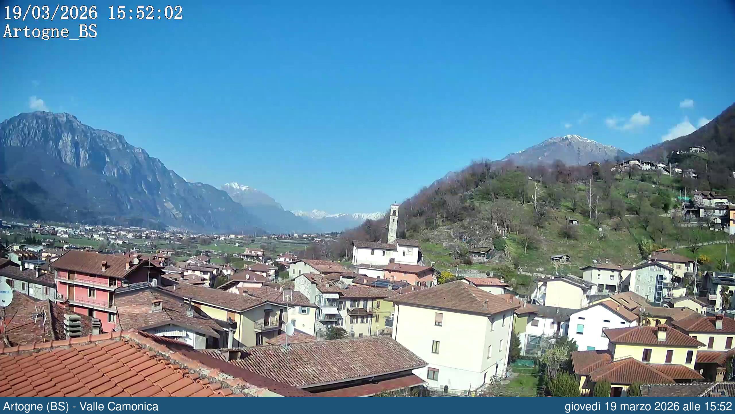 immagine della webcam nei dintorni di Lovere: webcam Artogne