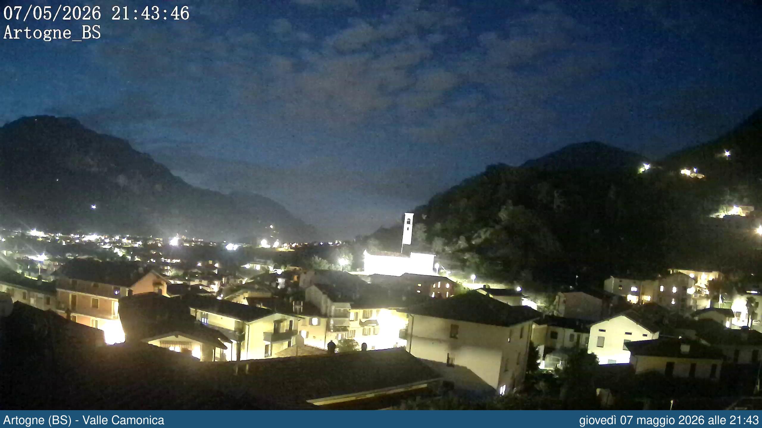 immagine della webcam nei dintorni di Prestine: webcam Artogne